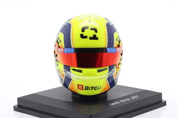 ШЛЕМ LANDO NORRIS #4 MCLAREN F1 TEAM FORMULA 1 2021 / ЛАНДО НОРРИС №4 КОМАНДА МАКЛАРЕН ФОРМУЛА-1 2021