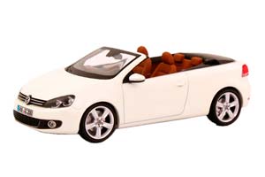 VW VOLKSWAGEN GOLF VI CABRIOLET (2012), WHITE METALLIC — фото 1