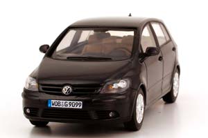 VW VOLKSWAGEN GOLF PLUS 2005 ЧЕРНЫЙ — фото 8