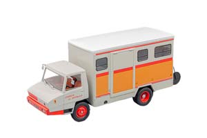 BERLIET STRADAIR 50 HORSE TRANSPORTER, LIGHTGREY RED