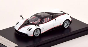 PAGANI HUAYRA ROADSTER WHITEMETALLIC BLACK (ДЛИНА МОДЕЛИ 6-10 СМ)
