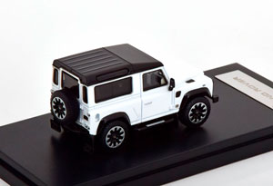 LAND ROVER DEFENDER 90 WORKS V8 2018 WHITE BLACK (ДЛИНА МОДЕЛИ 6-10 СМ) — фото 2