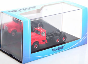DIAMOND T 921 TOWING VEHICLE 1955 RED BLACK (ДЛИНА МОДЕЛИ 6-10 СМ) — фото 3