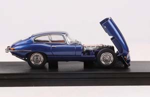 JAGUAR E-TYPE HARDTOP 1961, BLUE METALLIC (ДЛИНА МОДЕЛИ 6-10 СМ) — фото 4