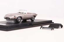 JAGUAR E-TYPE ROADSTER 1961, GOLD (ДЛИНА МОДЕЛИ 6-10 СМ)