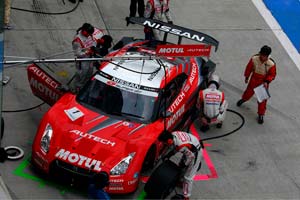 NISSAN GT-R NISMO GT500 MOTUL AUTECH GT-R NISMO (ДЛИНА МОДЕЛИ 6-10 СМ) — фото 6