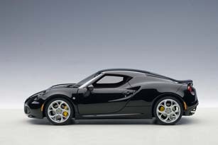 ALFA ROMEO 4C 2013 BLACK — фото 3