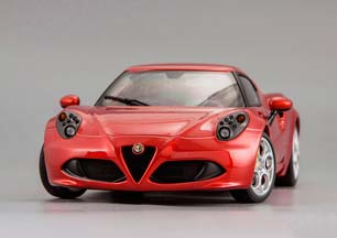 ALFA ROMEO 4C 2013 RED METALLIC — фото 8