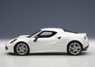 ALFA ROMEO 4C 2013 BIANCO MADREPERLA WHITE — фото 6