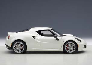 ALFA ROMEO 4C 2013 BIANCO MADREPERLA WHITE — фото 7