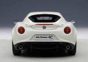 ALFA ROMEO 4C 2013 BIANCO MADREPERLA WHITE — фото 9