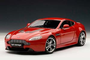 ASTON MARTIN V12 VANTAGE RED — фото 17