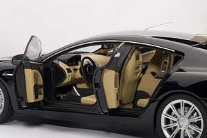 ASTON MARTIN RAPIDE BLACK 2010 — фото 3