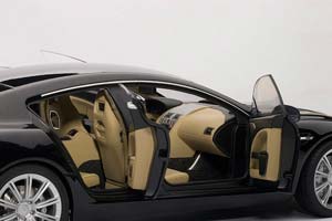 ASTON MARTIN RAPIDE BLACK 2010 — фото 4