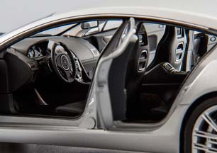 ASTON MARTIN RAPIDE 2010 SILVER — фото 12