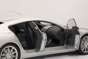 ASTON MARTIN RAPIDE 2010 SILVER — фото 4