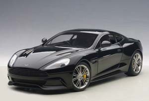 ASTON MARTIN VANQUISH 2015 GLOSS BLACK — фото 12