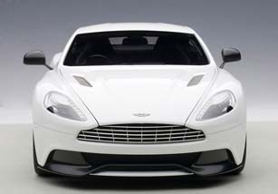 ASTON MARTIN VANQUISH 2015 WHITE — фото 4
