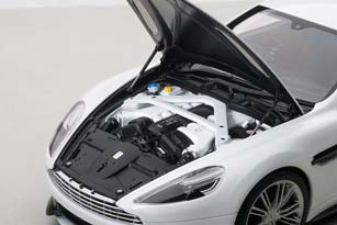 ASTON MARTIN VANQUISH 2015 WHITE — фото 8