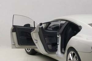 ASTON MARTIN RAPIDE S 2015 SILVER FOX / АСТОН МАРТИН РАПИД С СЕРЕБРИСТЫЙ — фото 8