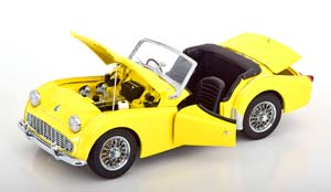 TRIUMPH TR3A ROADSTER YELLOW — фото 3