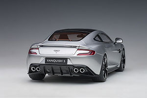 ASTON MARTIN VANQUISH S 2017 SILVER — фото 15