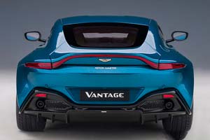 ASTON MARTIN VANTAGE 2019 BLUE — фото 9