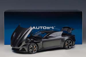 ASTON MARTIN DBS SUPERLEGGERA 2019 MAGNETIC SILVER — фото 15