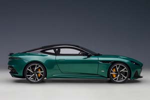 ASTON MARTIN DBS SUPERLEGGERA - 2019 ГОНОЧНЫЙ ЗЕЛЕНЫЙ — фото 10