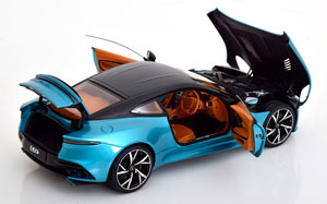 ASTON MARTIN DBS SUPERLEGGERA LIGHTBLUE-METALLIC BLACK — фото 4