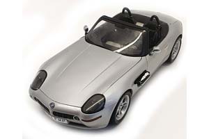 BMW Z8 ROADSTER E52 JAMES BOND 007 «THE WORLD IS NOT ENOUGH (W/WEAPONS) 1999 СЕРЕБРИСТЫЙ — фото 4