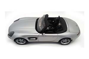 BMW Z8 ROADSTER E52 JAMES BOND 007 «THE WORLD IS NOT ENOUGH (W/WEAPONS) 1999 СЕРЕБРИСТЫЙ — фото 6