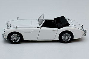 AUSTIN HEALEY 3000 MK II CONVERTIBLE WHITE — фото 4