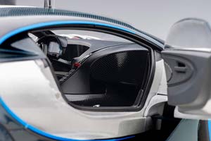 BUGATTI VISION GT YEAR 2015 SILVER / CARBON BLUE 1:18 AUTOART — фото 5