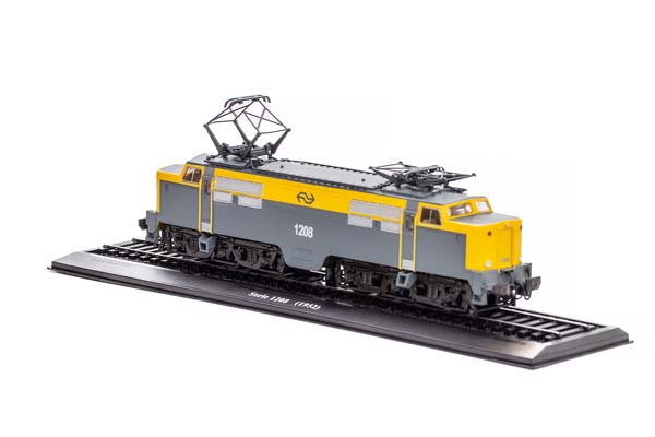 ELECTRIC LOCOMOTIVE SERIES 1208 / ЭЛЕКТРОВОЗ СЕРИЯ 1208 1952 (ДЛИНА МОДЕЛИ 17 СМ) — фото 4