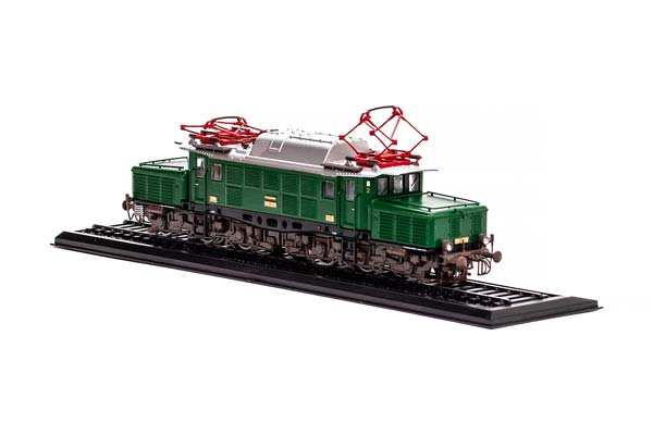 ЭЛЕКТРОВОЗ E 94 279 "КРОКОДИЛ" ГЕРМАНИЯ 1955 (ДЛИНА МОДЕЛИ 20 СМ) — фото 4