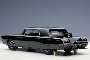 CHRYSLER THE BLACK BEAUTY ИЗ К/Ф GREEN HORNET 2011 BLACK — фото 2