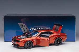 DODGE CHALLENGER SRT HELLCAT WIDEBODY 2018 GO MANGO/DUAL GUNMETAL CENTER STRIPES — фото 18