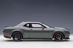 DODGE CHALLENGER SRT HELLCAT WIDEBODY 2018 GREY/BLACK STRIPES — фото 16