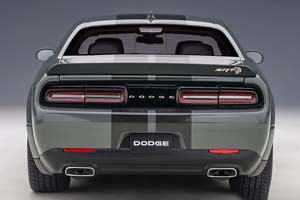 DODGE CHALLENGER SRT HELLCAT WIDEBODY 2018 GREY/BLACK STRIPES — фото 9