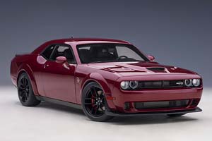 DODGE CHALLENGER SRT HELLCAT WIDEBODY 2018 RED — фото 10