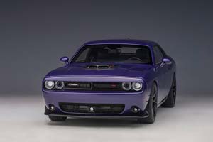 DODGE CHALLENGER 392 HEMI SCAT PACK SHAKER 2018 VIOLET — фото 12