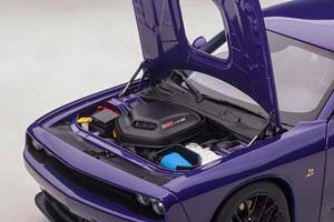 DODGE CHALLENGER 392 HEMI SCAT PACK SHAKER 2018 VIOLET — фото 6