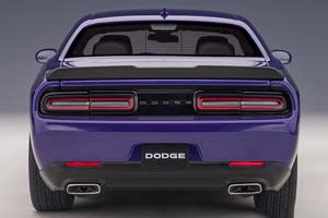 DODGE CHALLENGER 392 HEMI SCAT PACK SHAKER 2018 VIOLET — фото 9