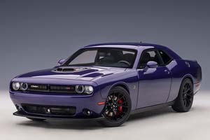 DODGE CHALLENGER 392 HEMI SCAT PACK SHAKER 2018 VIOLET — фото 11