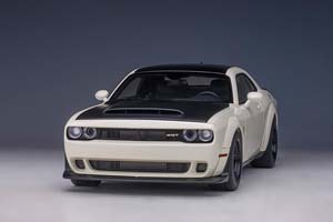 DODGE CHALLENGER DEMON SRT WHITE/BLACK — фото 12
