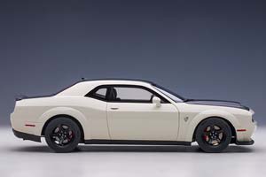 DODGE CHALLENGER DEMON SRT WHITE/BLACK — фото 16