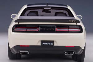 DODGE CHALLENGER DEMON SRT WHITE/BLACK — фото 9