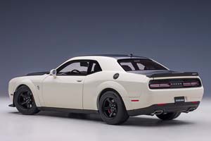 DODGE CHALLENGER DEMON SRT WHITE/BLACK — фото 2