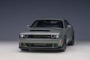 DODGE CHALLENGER DEMON SRT GREY — фото 12